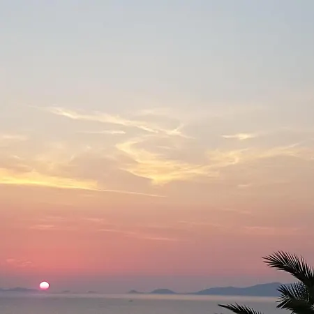 Vue Mer بيت للعطل بورْتِكْسْيو